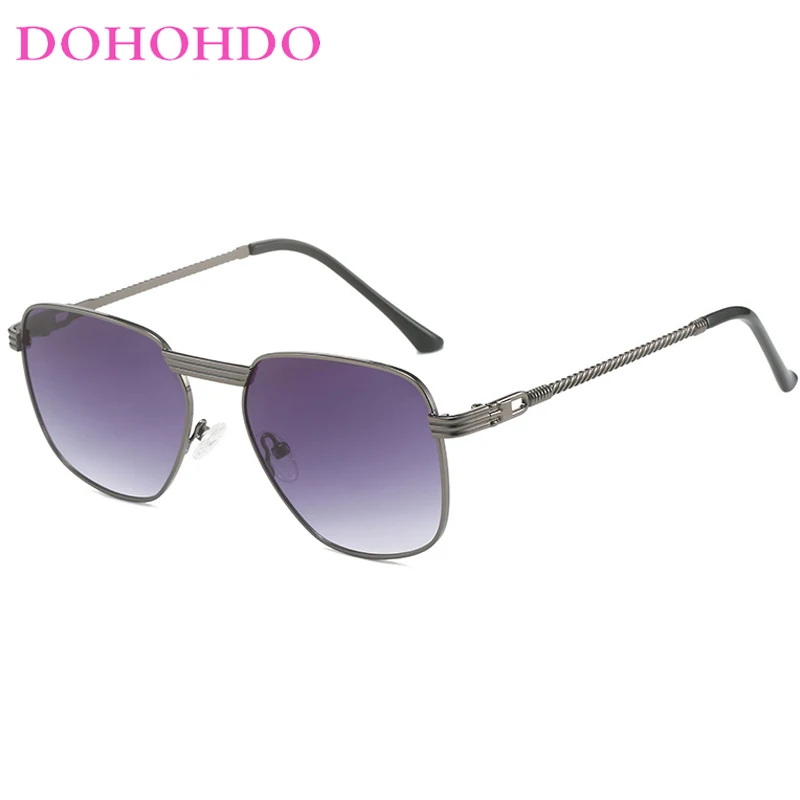 

DOHOHDO Fashion Square Sunglasses Women Retro Metal Unisex Sun Glasses Trendy Classic Gradient Outdoor Brand Men Shades UV400