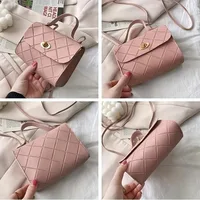 Sac à main matelassé mini pour femme, sac bandoulière de luxe à motif losanges, sac à bandoulière élégant à poignée supérieure pour usage quotidien 4
