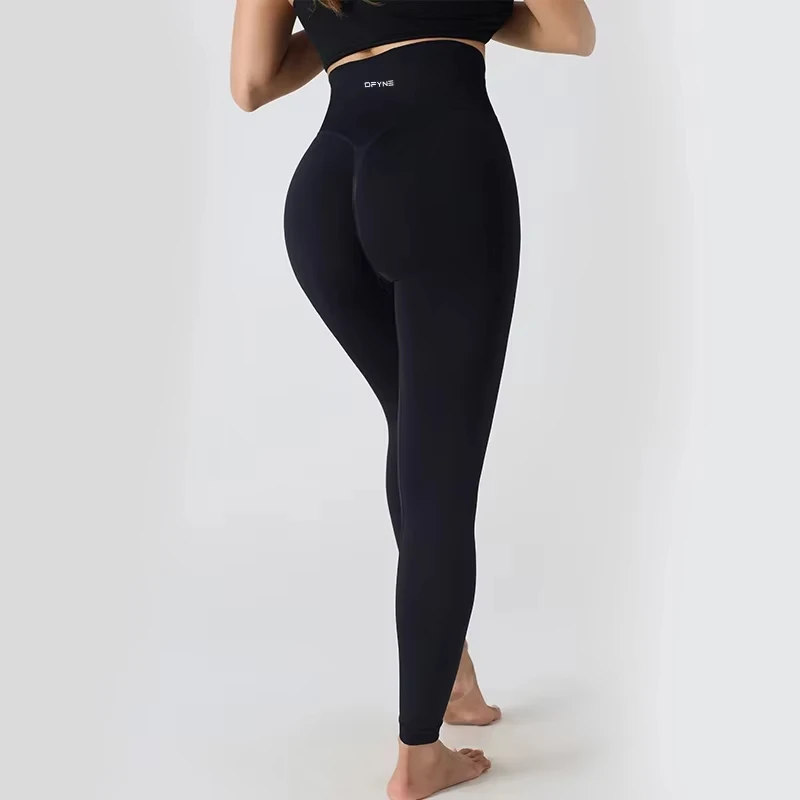 Popular Brand Impact Leggings for Women Seamless and Breathable Yoga Hip Grabbing Weightlifting Cycling Gym Sports Leggings