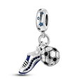 Soccer shoes
