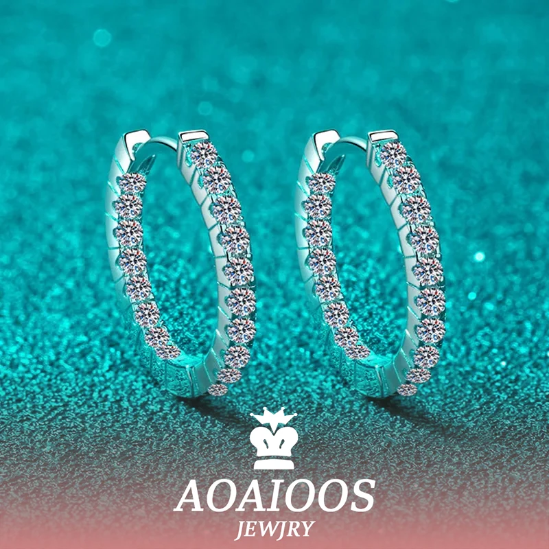 Серьги-кольца женские из серебра 0,9 пробы с муассанитом