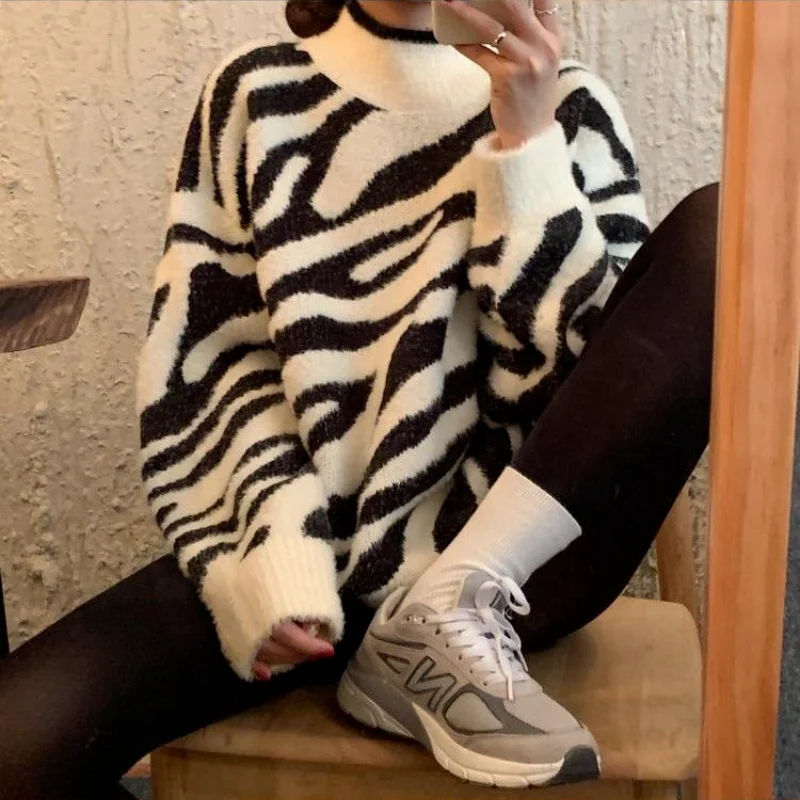 2021 Woman Pullover Striped Spring Autumn Zebra Print Oversized Sweater Women Autumn Winter Loose Knitted Lazy Oaf Knitted Top