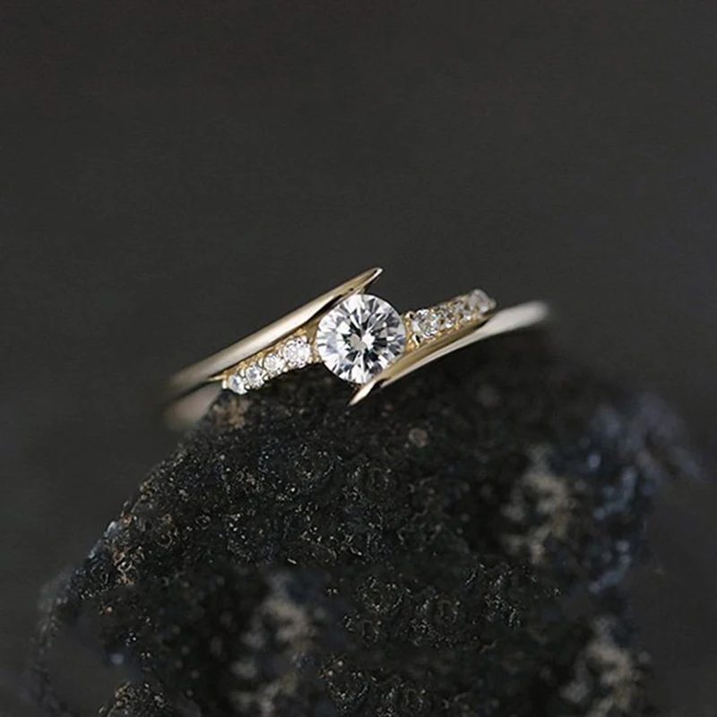 Wedding Rings Womens Ring Cubic Zircon Ring Finger Rings Jewelry Rings Ring Jewelry ZHOUYANG Ring for Women Simple Style Cubic Zirconia Wedding Ring Light Gold Color Fashion Jewelry KBR103