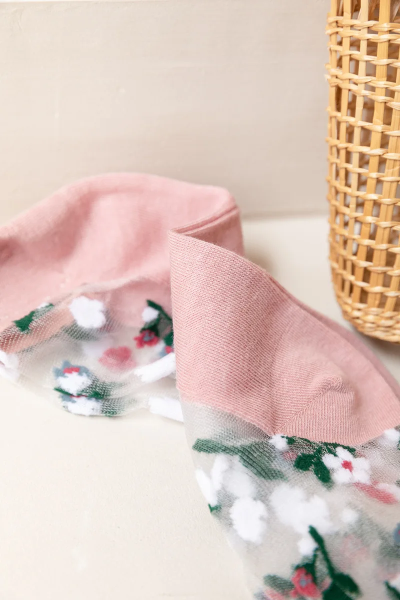 Floral Embroidery Crystal Silk Socks Summer Ultra-thin Transparent Vintage Lace Socks Women Sweet Girls Kawaii Cute Ruffle Socks