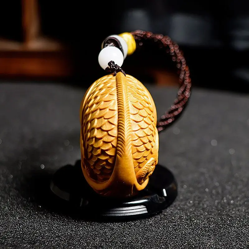 

Маленькие кулоны ручной работы из коробки с листьями год за годом больше, чем лепение карпа Longmen Koi, креативные маленькие кулоны ручной работы, резьба, ювелирные изделия