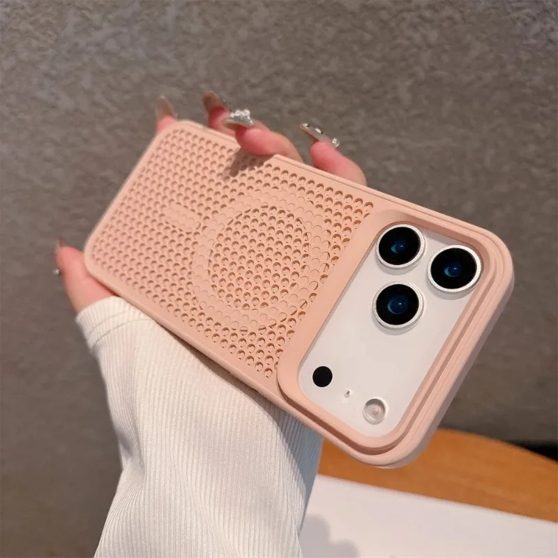 Honeycomb Heat Dissipation Magnetic Wireless Charging Case with MagSafe Compatibility