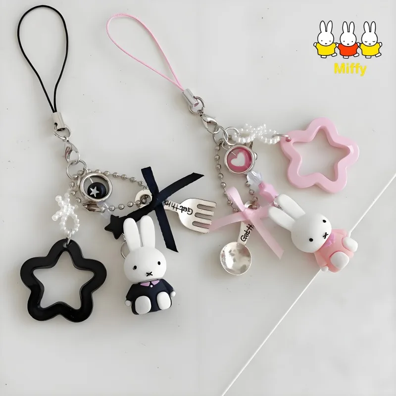 Kawaii Anime Miffy Keychain Kawaii Anime Miffy Keychain Cartoon Little Rabbit Retro Creative Keychain Bag Y2K Punk Style Star Accessory Girl Gift