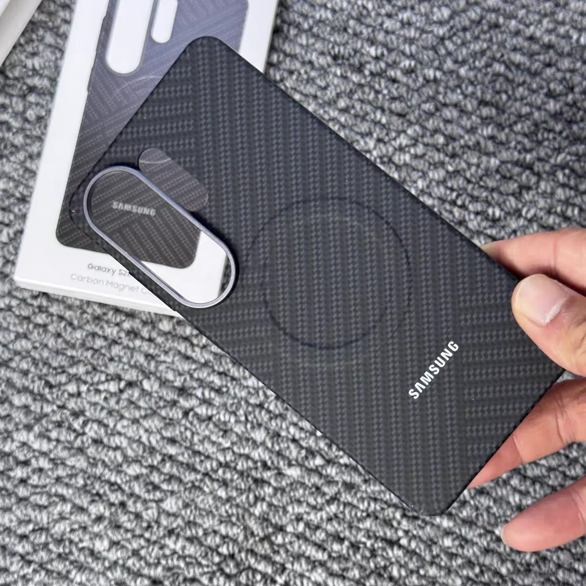 Luxury Carbon Fiber Texture Magnetic Case with Matte Anti-Fall Full Protection