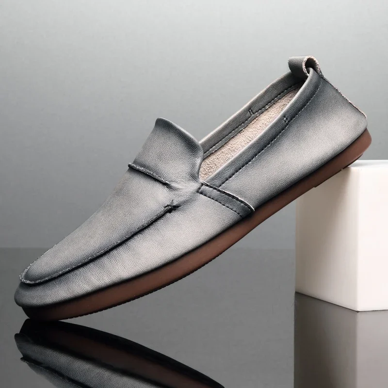 

2023 Super Soft Men's Comfortable Casual Loafers Genuine Leather Casual Shoes Men's Men's Shoes Light Color Moccasin Shoes