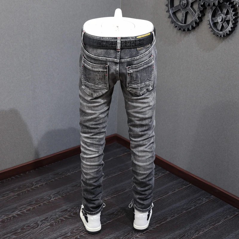 Italian Style Fashion Men Jeans Retro Black Gray Elastic Slim Fit Ripped Jeans Men Red Line Designer Vintage Denim Pants Hombre