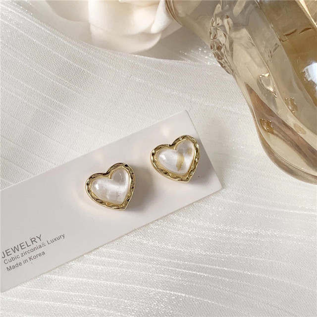Black Painting Heart Stud Earrings Irregular Big Ear Studs for Women Female Vintage New Trendy Statement Women Jewelry