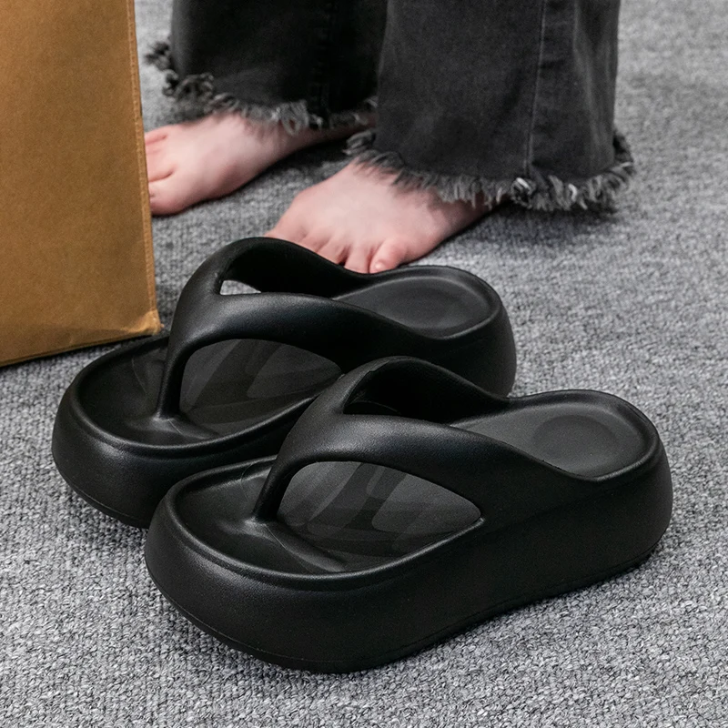 Non-slip Beach Flip Flops Women Summer Clip Toe Thick Bottom Cloud Slippers Woman 2025 Soft Sole Platform Sandals Slides Female 2