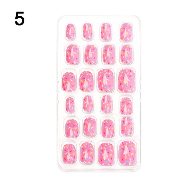 Candy False Nail Tips Children Cartoon Full Cover Kid Glue Self Fake Nail Art for Girls Manicure Tips Nail Decor