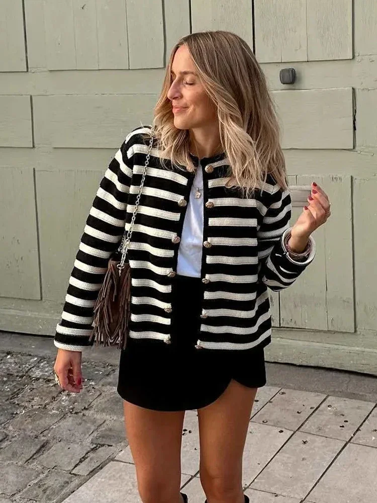 

Tossy Zebra Printed Fashion Sweater Cardigan Women Loose Striped High Waist Patchwork Casual Outwear Knitwear Female Coat 2023