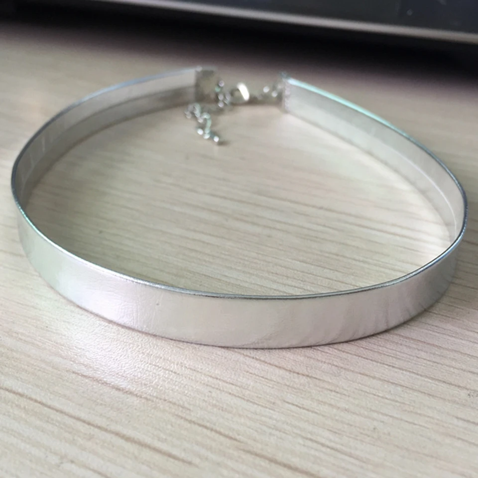 Anime Alien Stage Cosplay Choker Necklace