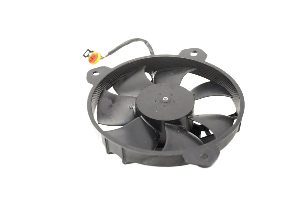 VA168A10196A Cooling Radiators Fan For Ducati PANIGALE V4S V4 Street Fighter V4 Right