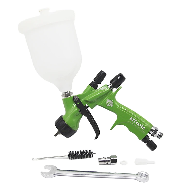 HVLP Paint Spray Gun Gravity Spray Gun 1.3mm With 600CC Paint Tank For Painting Car Aerograph Repair Spray Gun Air Tools 5