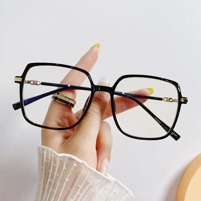 

Frosted Anti Blue Light Eyeglass Frame Street Photography Fashion Plain Glass Spectacles Women Men Computer Glasses Visual Care