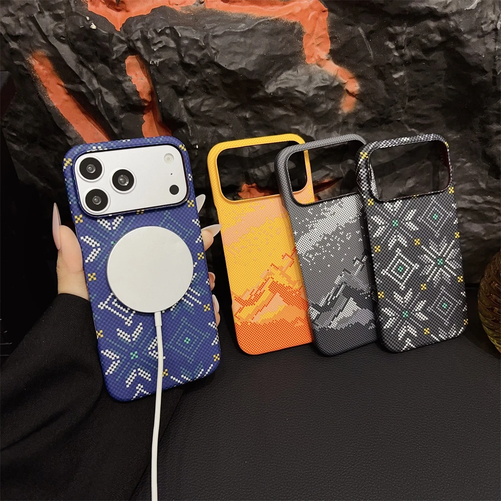 Kevlar-Infused Magnetic Carbon Fiber Pattern Phone Case with Colorful Frosted Finish