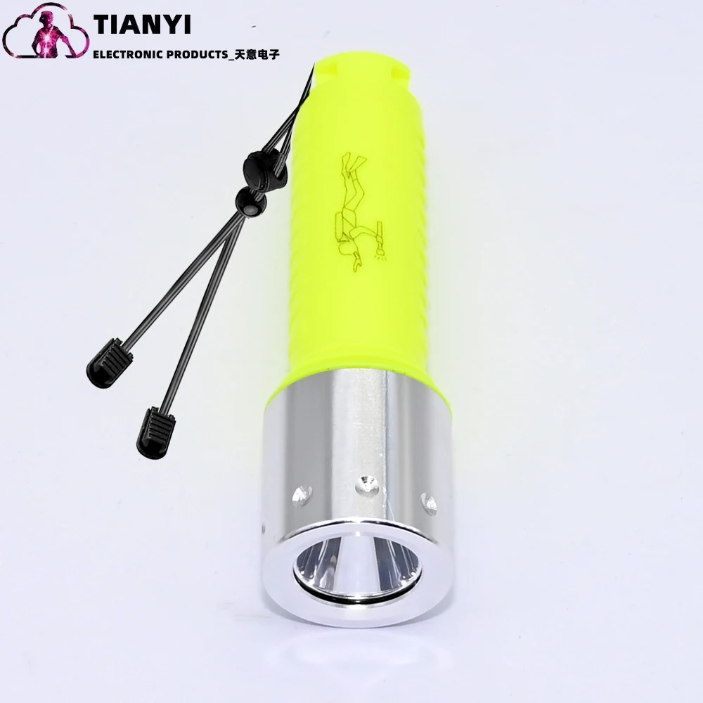 Diving Flashlight 1100 Lumen Waterproof Underwater Torch For Scuba_voghion.com