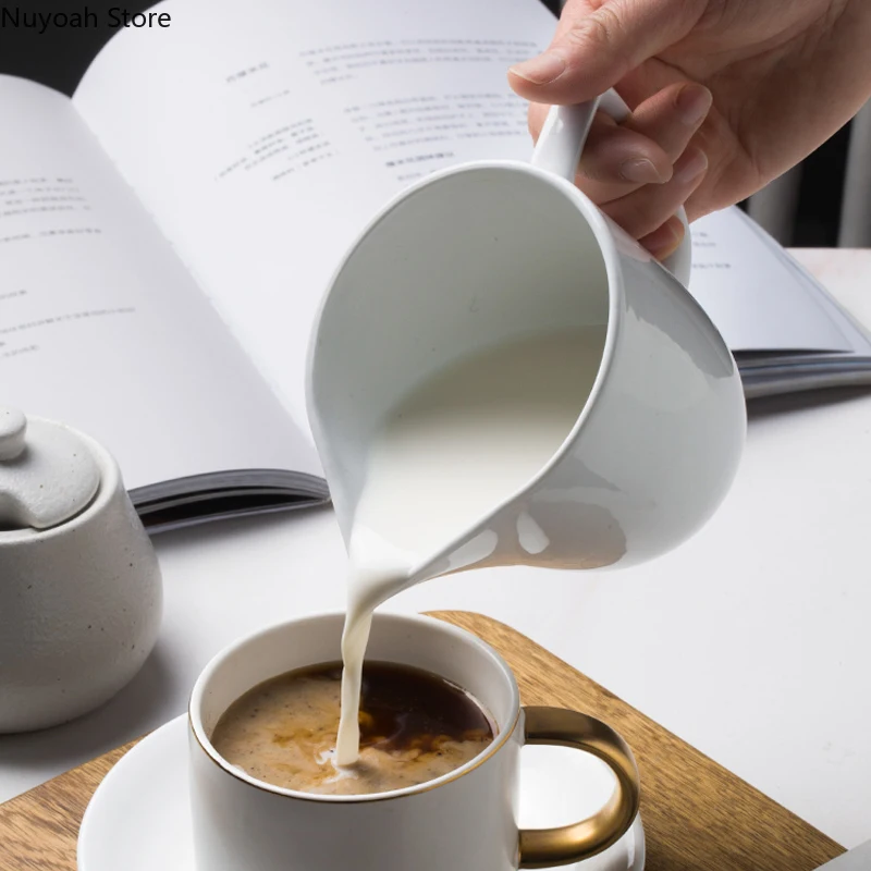 Sharp-nosed Ceramic 450ml Milk Tank with Milk Pull Flower Cup Milk