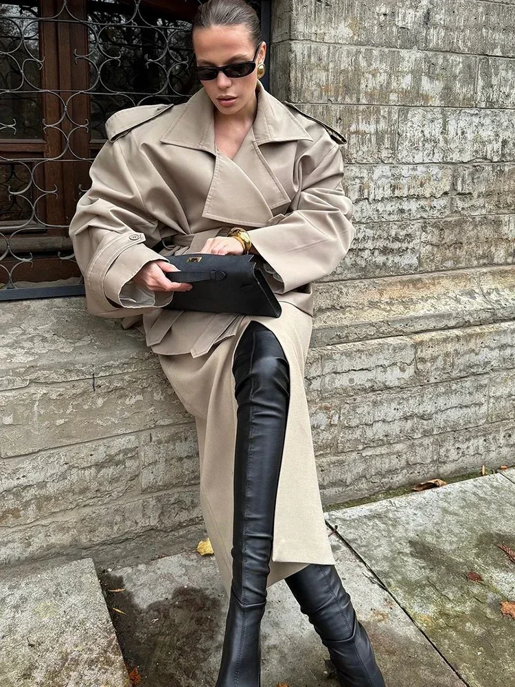 Sleek V-Neck Lace-Up Belted Short Trench for Modern Daily Style — photo 4