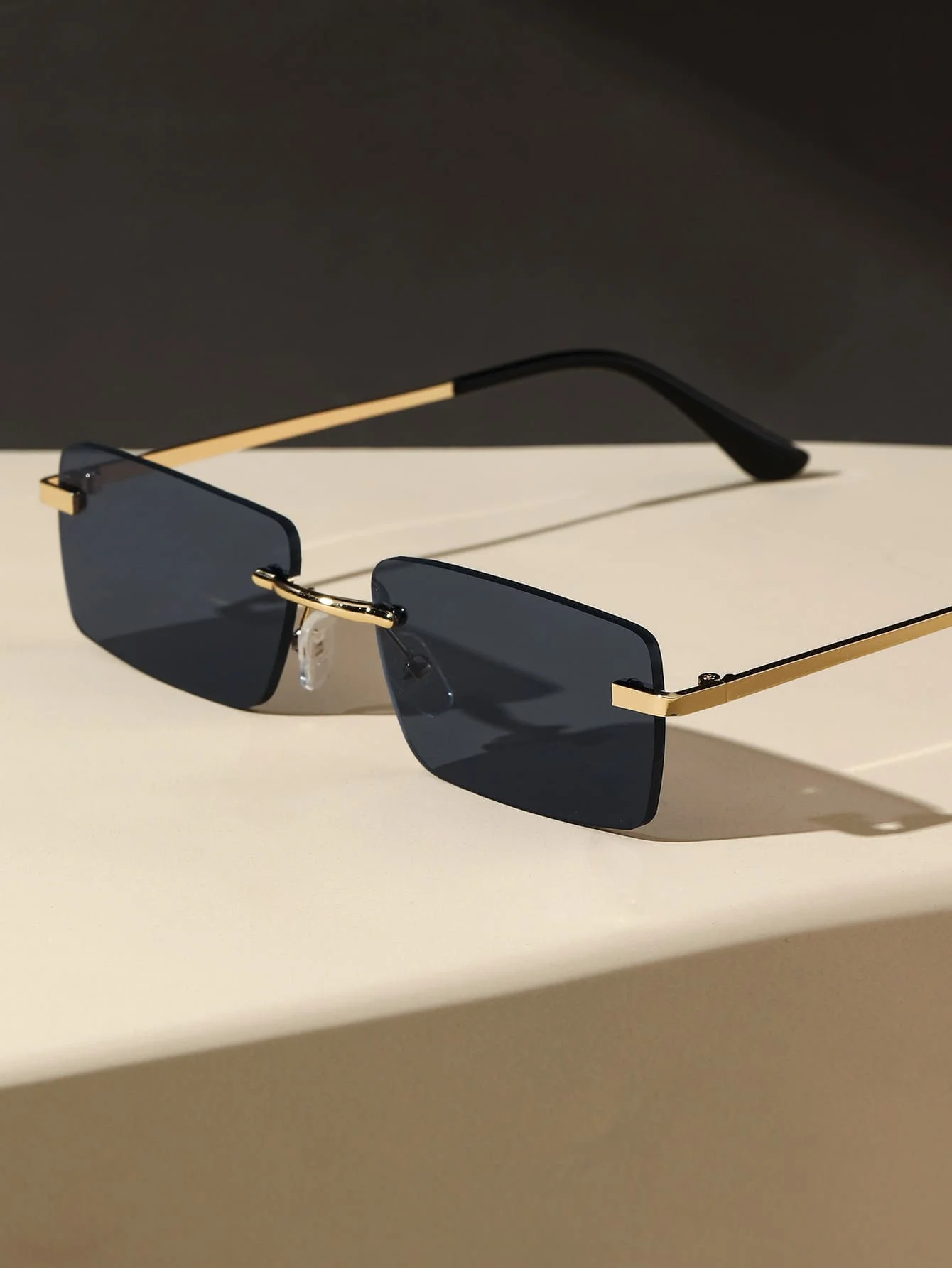 1PC Unisex Plastic Square Frame Rimless Sunglasses For Outdoor Beach Party