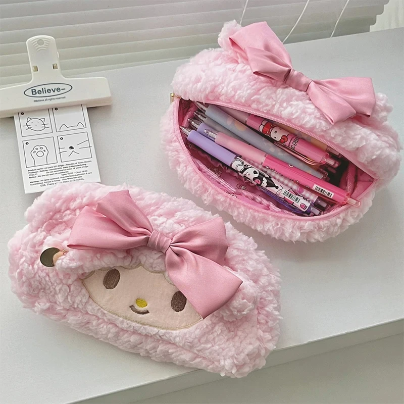 Cartoon Sanrio Melody Girl's Heart-Shaped Pencil Case With Large Capacity