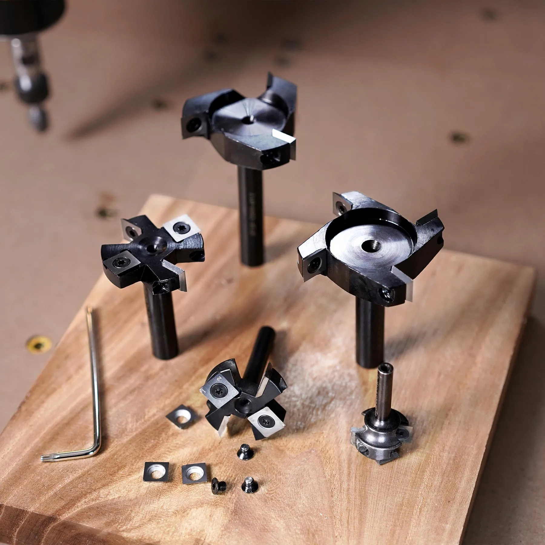 BINSTAK - Punta per fresa a fresa, gambo da 1/4, diametro di taglio 2,5 cm, inserto in carburo per appiattimento lastre di carburo per piallatura e fresa per legno