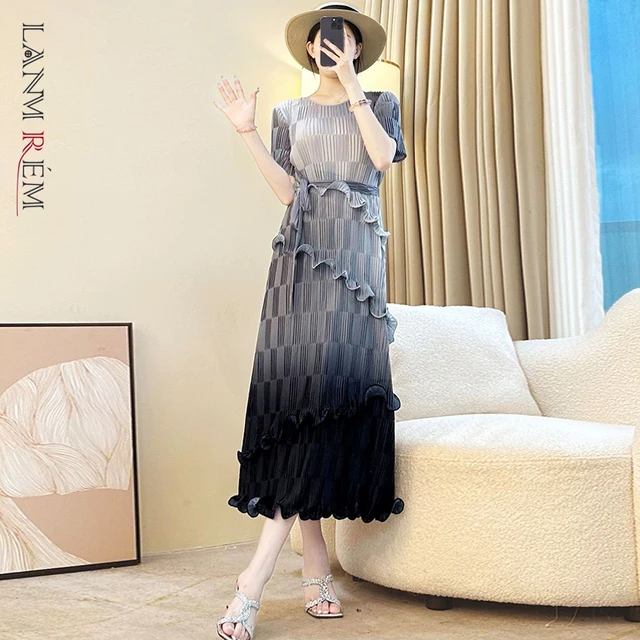 LANMREM Grey Gradient Printting Pleated Women's Dress Summer Chic New O-neck Bandage Waist Design Short Sleeve Clothing 2DB4073