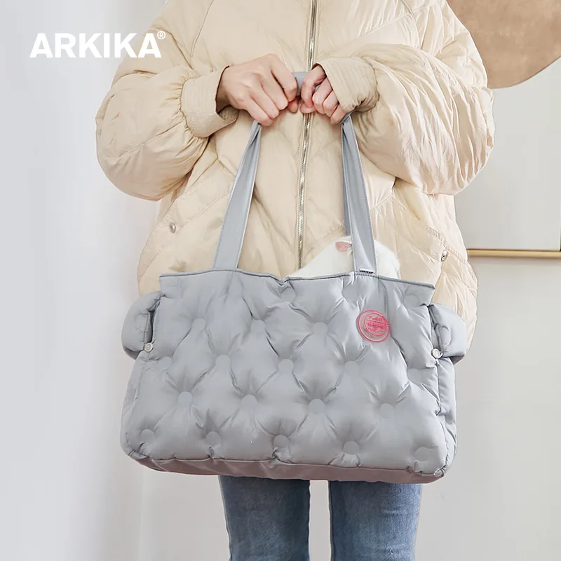 ARKIKA Polka Dot Pet Cat Bag Out Portable Puppy Dog Large Capacity Autumn and Winter Outdoor Backpacks
