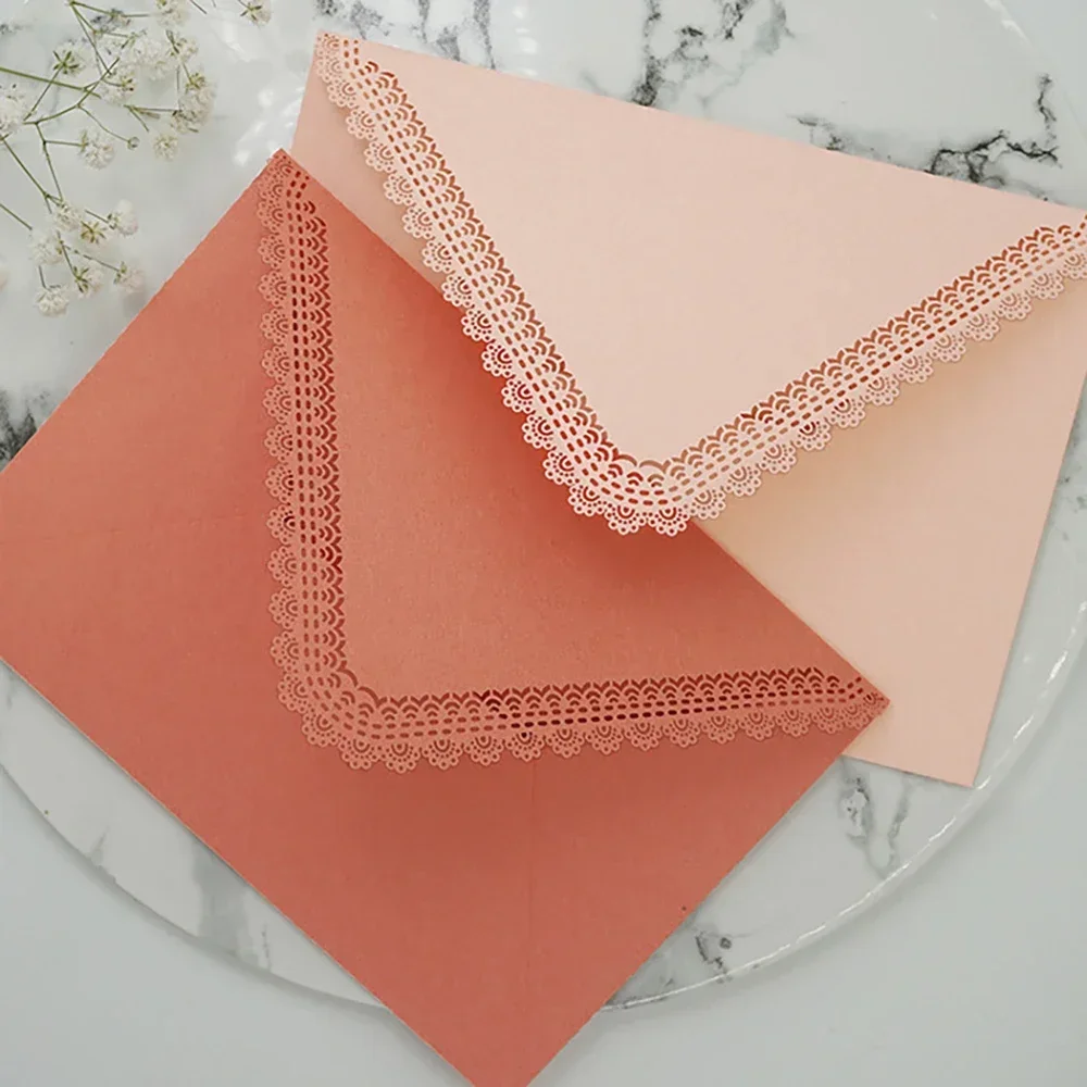 5pcs Hollow Lace Envelopes Exquisite Letter Pads Bag for Wedding Party Invitation Cards Cover Gifts Packaging Cute Cash Bags