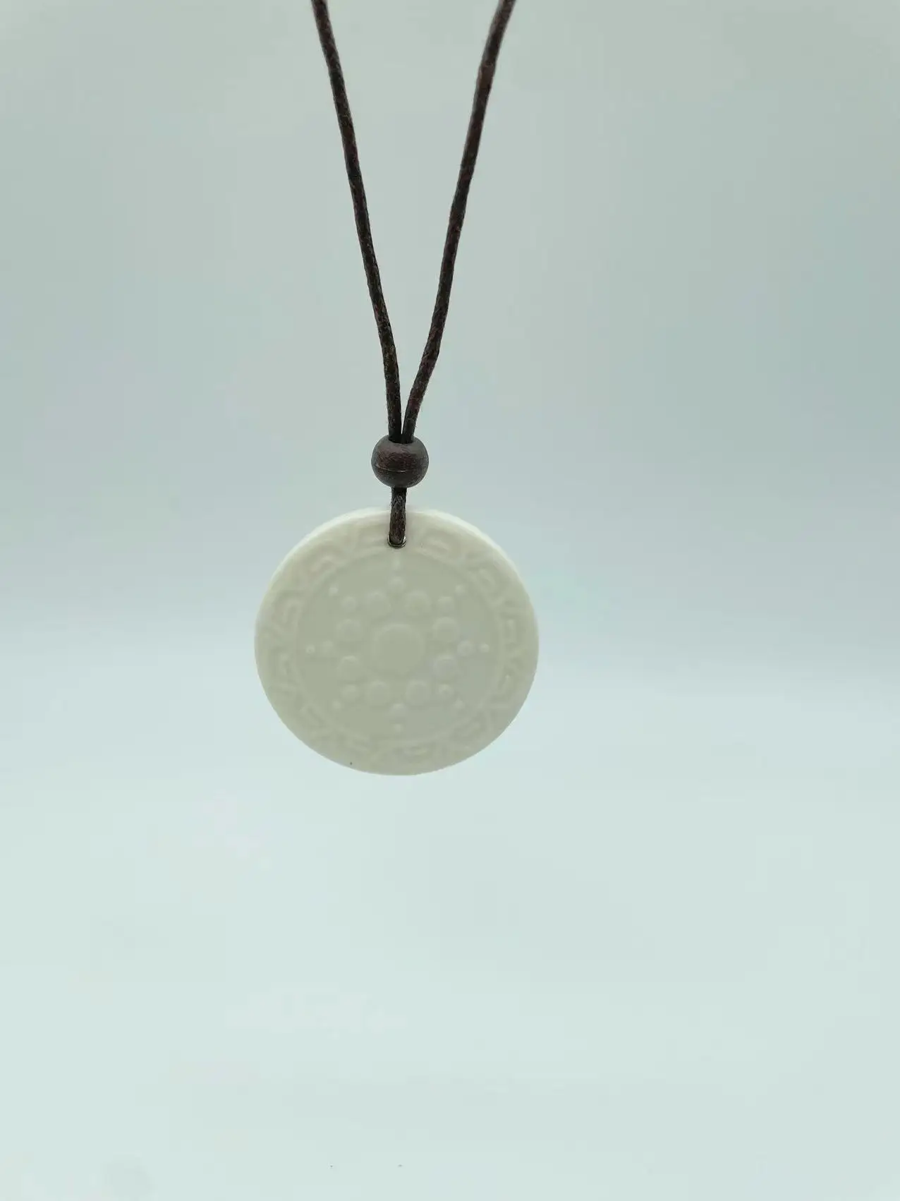 White ceramic popular pendant, pure necklace pendant Sunflower Pendant 2