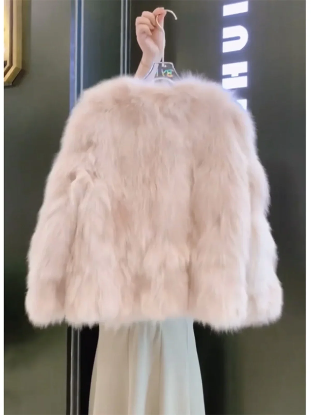 Advanced Pink Flower Imitation Fox Fur Coat Woman 2023 New Autumn and Winter Gentle Warm Long Sleeve Faux Fur Cardigan Female