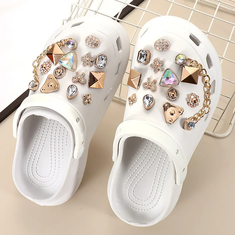 

Shoe Charms for Crocs DIY Garden Shoe Set Accessories Decoration Buckle for Croc Shoe Charm Accessories Kids Party Girls Gift