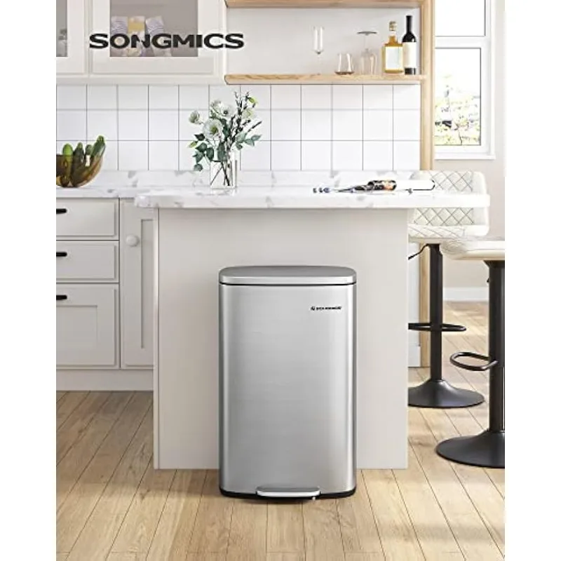 SONGMICS Kitchen Trash Garbage Can, Pedal Rubbish Bin 13.2 Gallons (50L), Silver