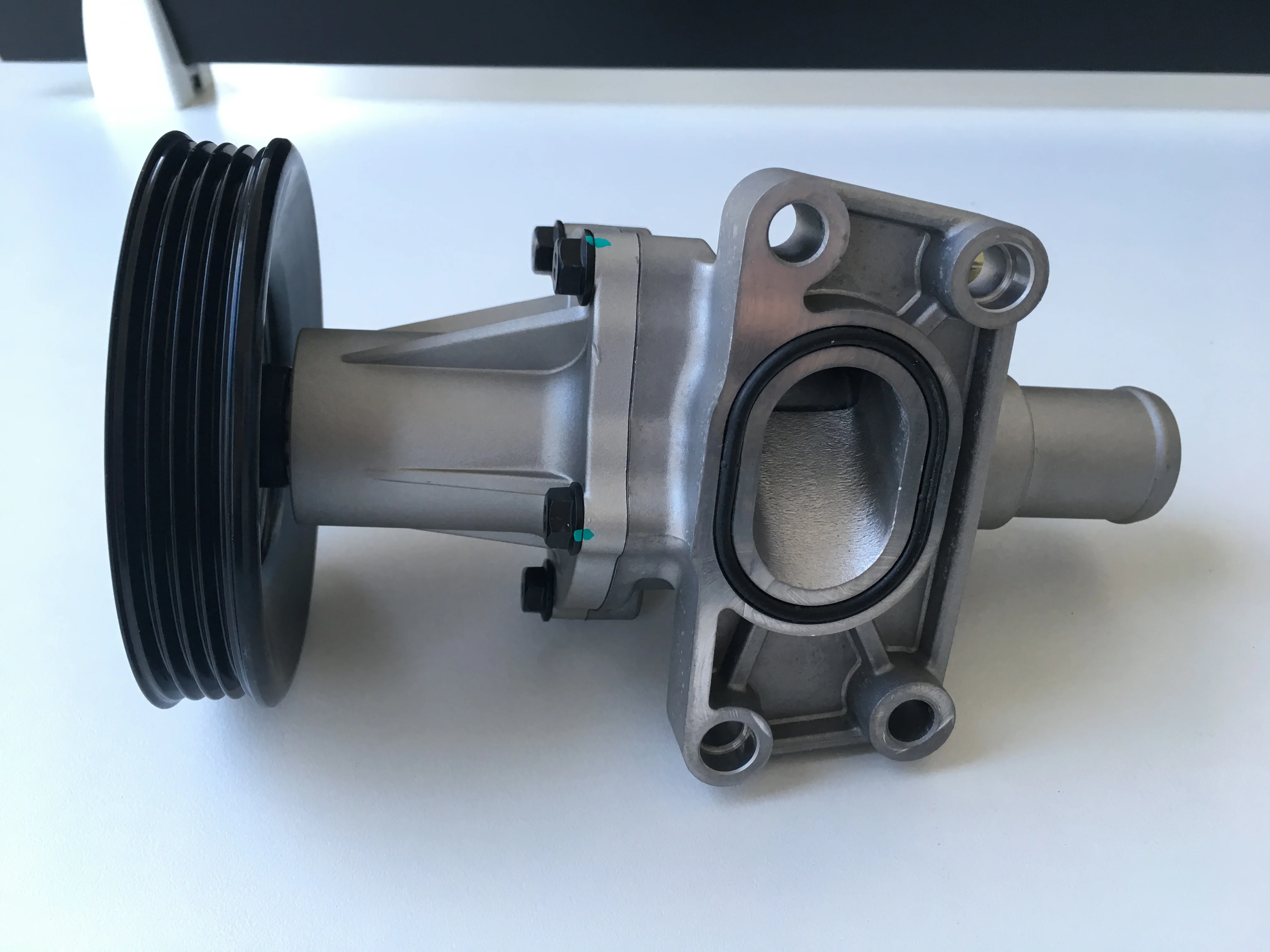 Automotive Waterpomp 24537098 24515010 25191167 voor Chevrolet Nieuwe Zeil