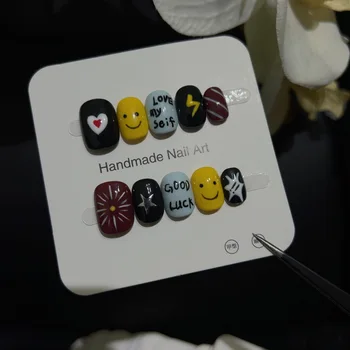 10PCS Colorful Graffiti Heart Smiley Face Handmade Short Round Press on Nail Ins Style Blue Cute Square Fake Nail Sweet Cool Tip