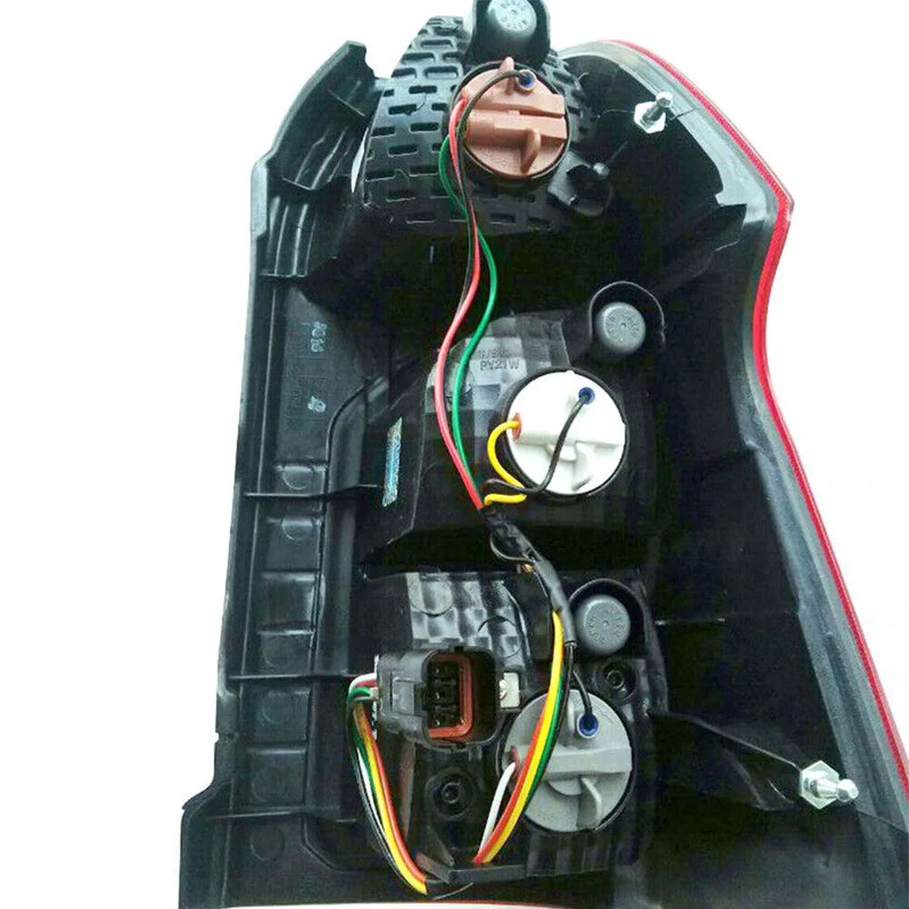 

1 шт., задняя левая задняя фонарь, непосредственная Замена ABS 83601-32500 для Ssangyong Actyon Sports 2012-2017, Автомобильная фонарь, аксессуар