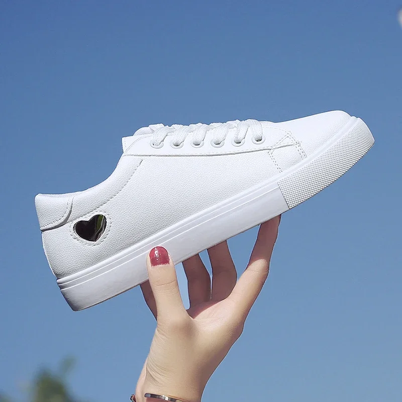 Shoes 2024 Women Running Spring Autumn Fashion White Breathable Embroidered Flower Lace-Up Casual Sneakers Zapatos De Mujer 4