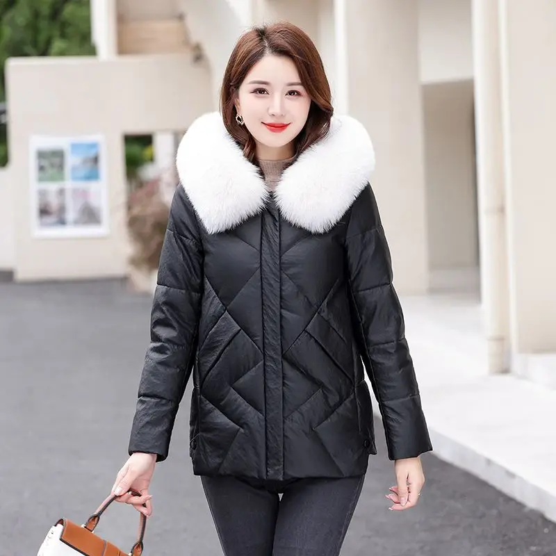 2023 Winter New Sheepskin Down Jacket Women Short Fox Fur Collar Thick Warm Leather Coat Female Fashion Slim fit Hooded Outwear