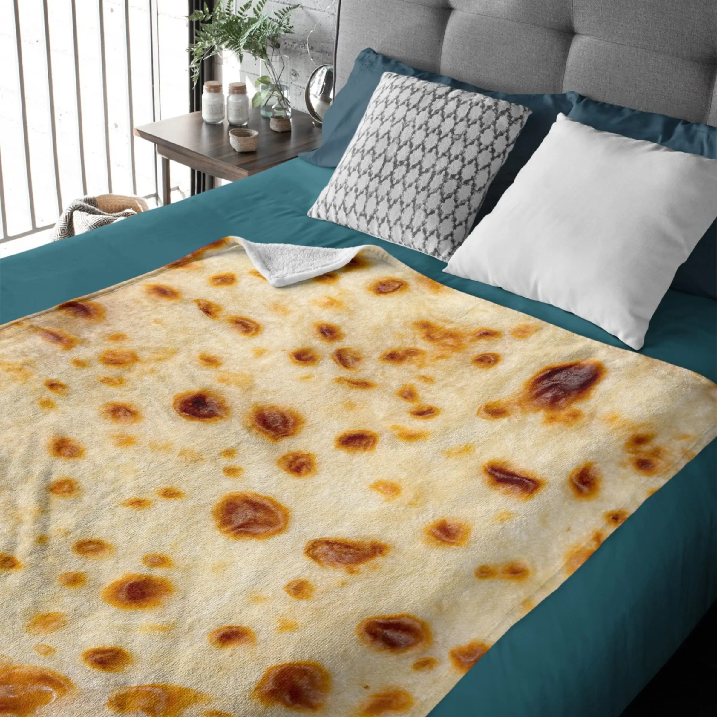  Pizza Blanket Super Soft Flannel Lightweight Throw