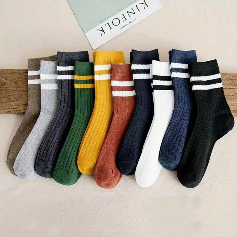 5-Pack Men's Novelty Socks – Trendy Vintage Pattern Cotton Crew Socks for Fall Winter, Fun Gifts for Him, Daily & Sports Wear