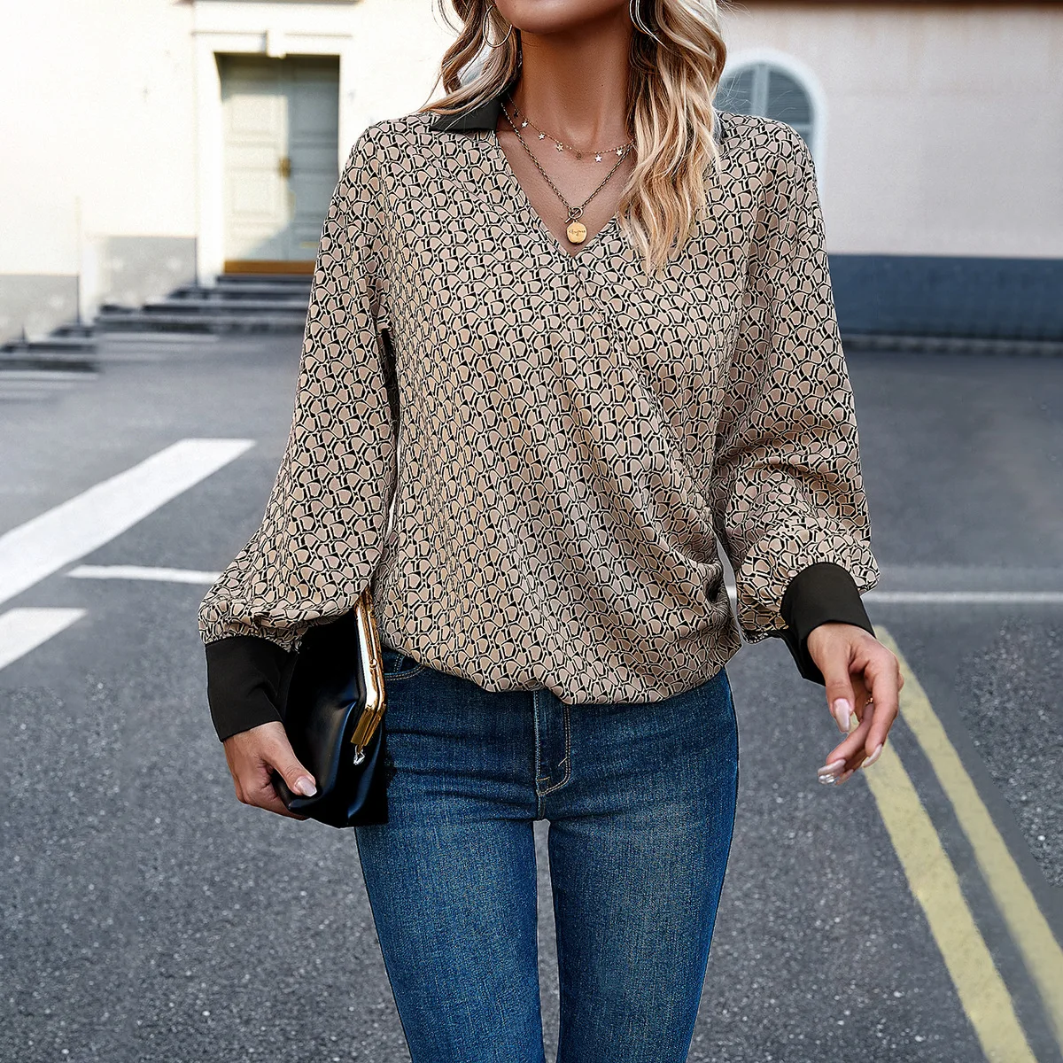 

Office Lady Women's Shirt Elegant V Neck Blouse Full Sleeve Tops Fashion Streetwear Vintage Outfit Korean Female Clothing
