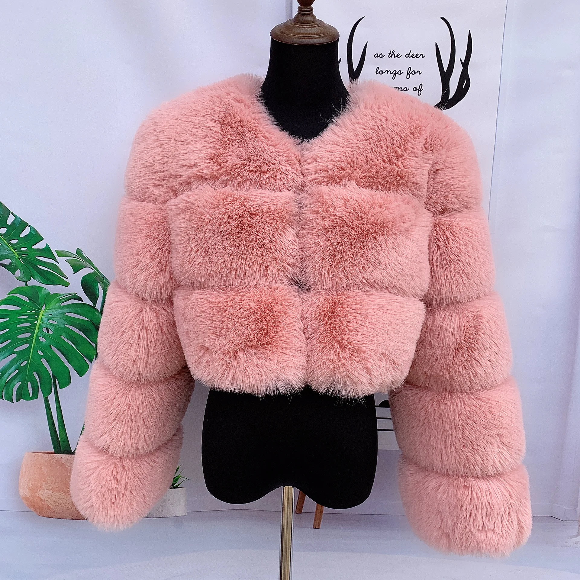 

Women fake fur jacket short Faux fur coat fluffy coat pink fur 3 large rows jacket luxury fashion faux fox fur coat high quality