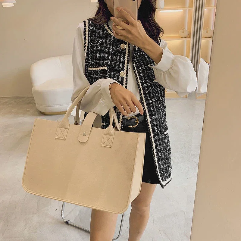 New Shopping Handbag Women's 2026 Handbag Large Capacity Open Fashion Felt Shopping Designer Tote Woven Bag Shop Online China