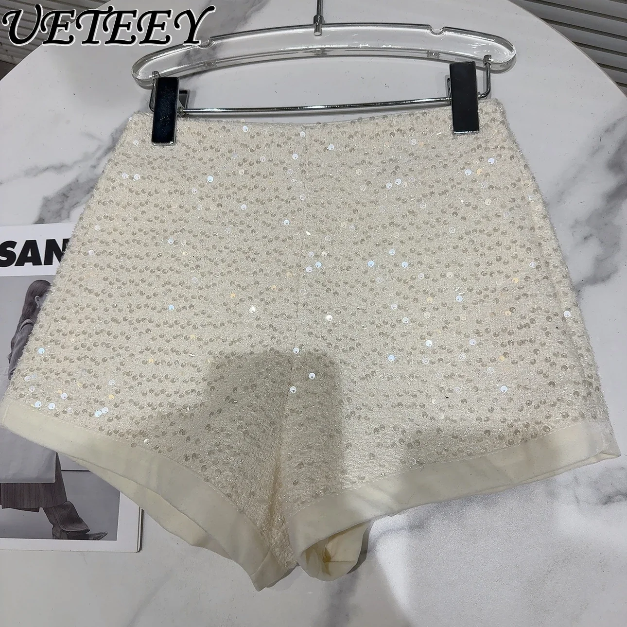 

2023 Winter New Black Velvet Edge Sequined Tweed Shorts Women's Elegant Socialite Three Points Woolen Shorts Female Short Pants