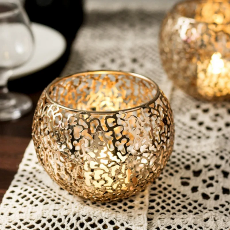 Retro Candle Holder Electroplating Metal Iron Ball Candlestick Creative Hollow Out Candle Cup Party Wedding Home Desktop Decor 1
