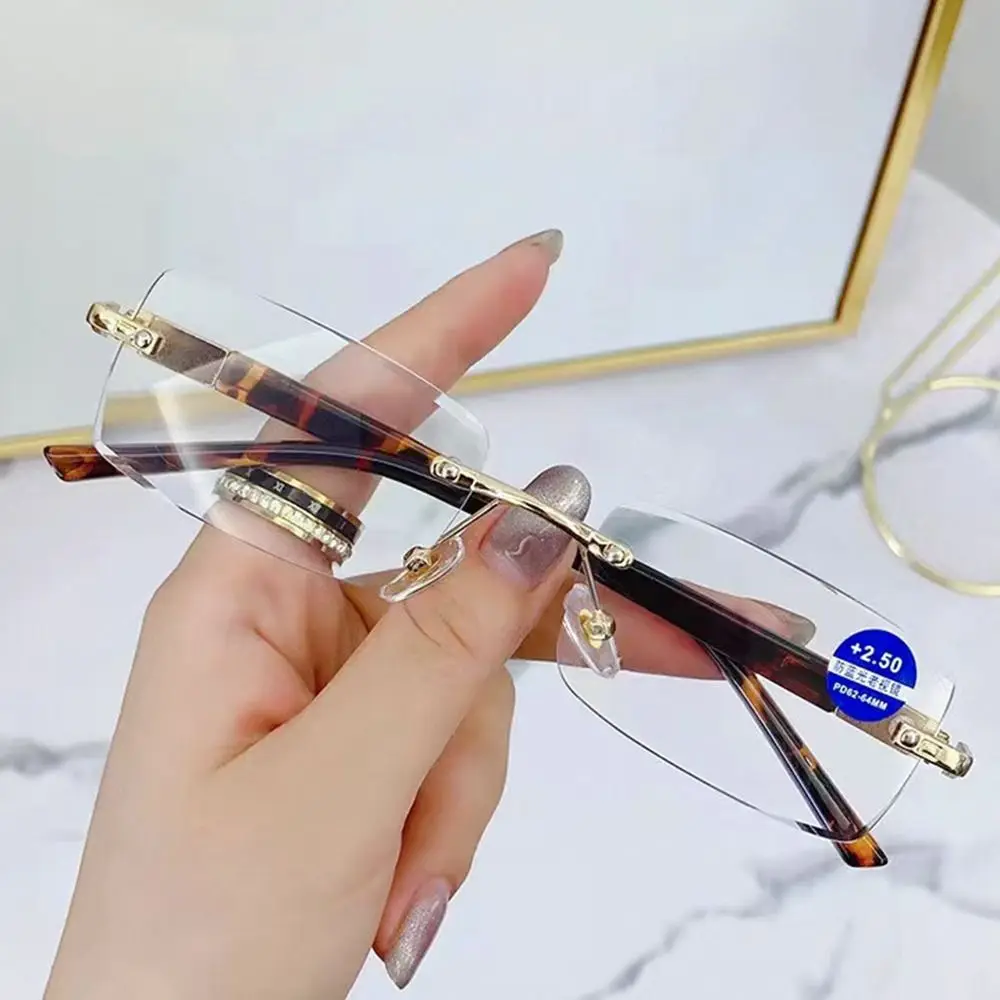 

Anti-Blue Light Reading Glasses Urltra-Light Eye Protection Men Women Elegant Comfortable Eyeglasses