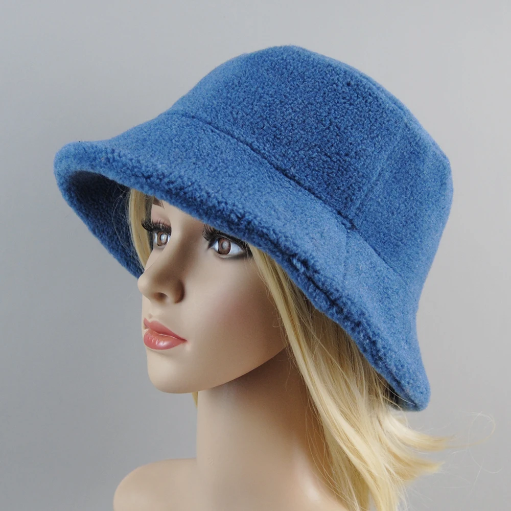 New Lady Autumn and Winter Brand Luxurious Caps Russian Fashion Hats Female Casual Cap Women Shearling Sheepskin particles Hat